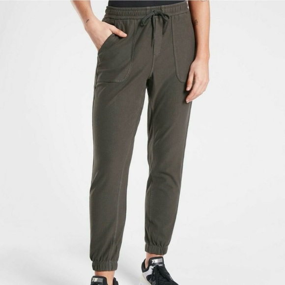 Athleta Pants - Athleta Farallon Jogger “Cypress Green”